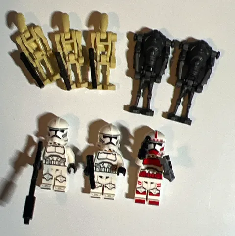 LEGO Star Wars Mini fig Lot of 8* Clone TroopersBattle DroidsSuper Battle Droids