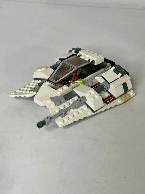 Lego Star Wars Snowspeeder Snow Speeder (75049) Incomplete