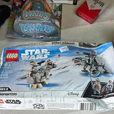 LEGO Star Wars Microfighters 75298 AT-AT vs Tauntaun Set 205 pcs, Age 6+