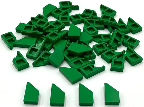 Lego 50 New Green Tiles Flat Smooth Modified 1 x 2 Wedge Right Parts