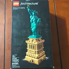 LEGO Architecture Statue of Liberty 21042 1685 pcs 16+ 2018 Brick Separator