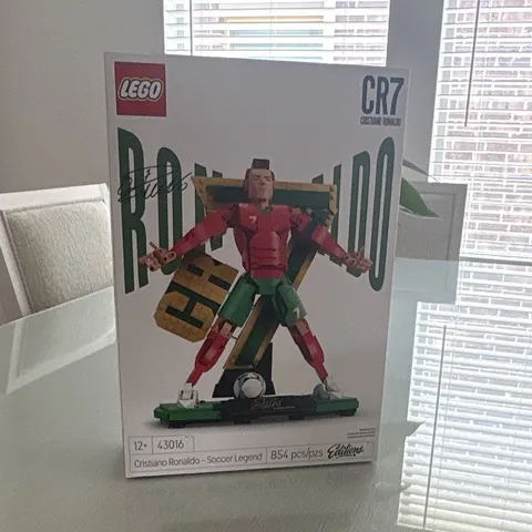 LEGO 43016 Cristiano Ronaldo Soccer Legend CR7 Limited Edition IN HAND SHIPS