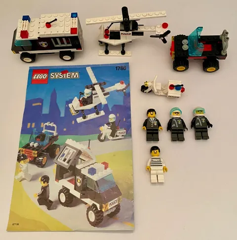 RARE LEGO 1786 Town Police Jailbreak Joe Complete Set w/ Instructions - No Box