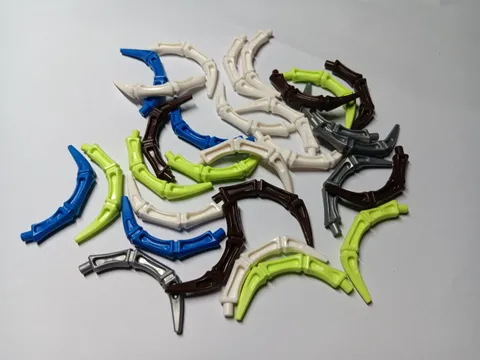 LEGO LOT 30 APPENDAGE BONY SMALL ANIMAL RIB TAIL LEG #15064 MIXED COLORS