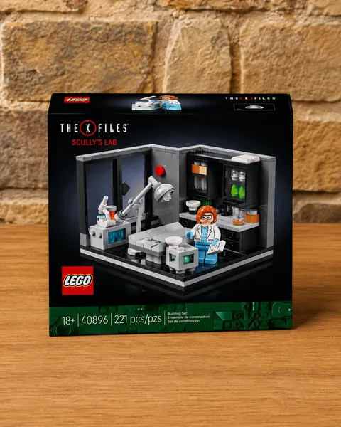 LEGO Ideas 21369 The X-Files: Scully's Lab - BRAND NEW SEALED