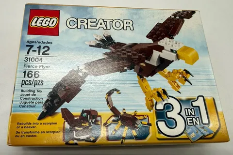 NEW LEGO Creator 31004 Fierce Flyer 3-in-1 Eagle Beaver Scorpion Sealed Box