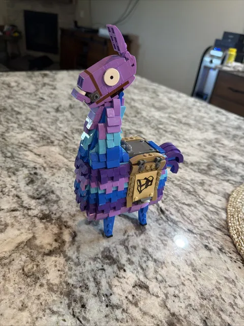 LEGO Fortnite: Supply Llama (77071)