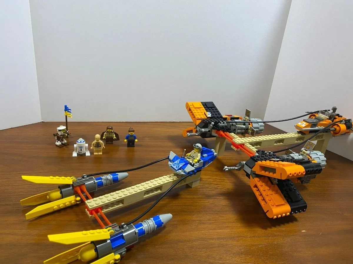 LEGO System Star Wars Mos Espa Podrace 7171 In 1999 Used Retired As Is