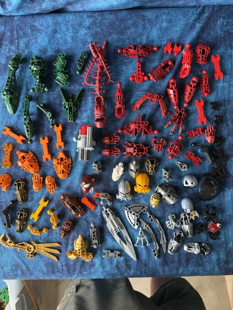 Huge Lot Of LEGO BIONICLE Partial Figures, Masks, Weapons, Parts/Pieces Vintage