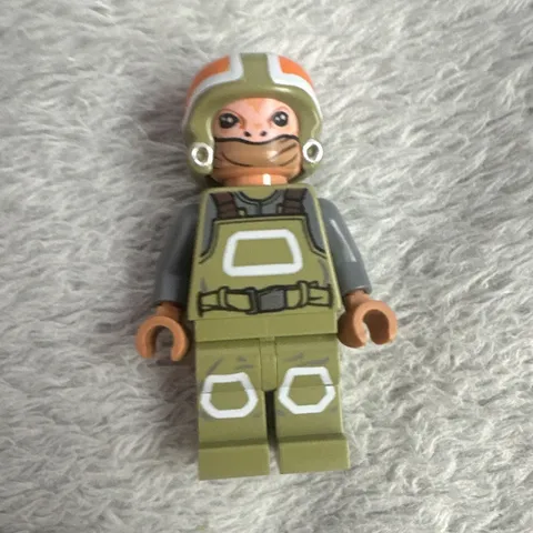 LEGO Star Wars Rebel Pilot Minifigure w/ Olive Green Helmet & Orange Stand