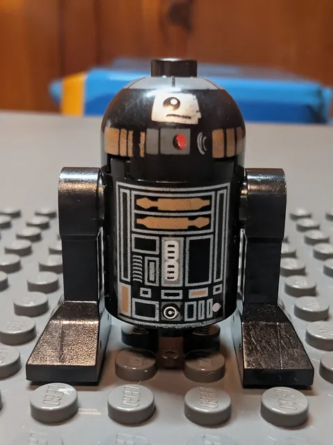 LEGO Star Wars R2-Q5 Minifigure sw0213 Droid 10188 