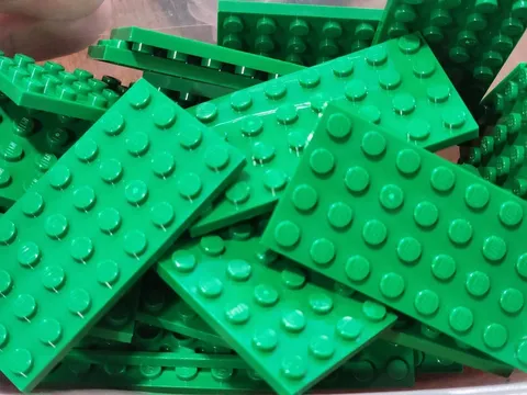 Lego 3035 Green Qty 52 NEW Plate 4 x 8