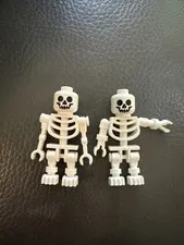 2 LEGO SKELETONs Halloween Minifig Minifigure Figure Pirate Castle Ghost Zombie