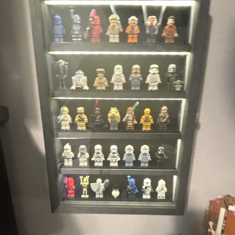 LEGO Star Wars Minifigure Lot with Wall Display Case, Includes R2-D2