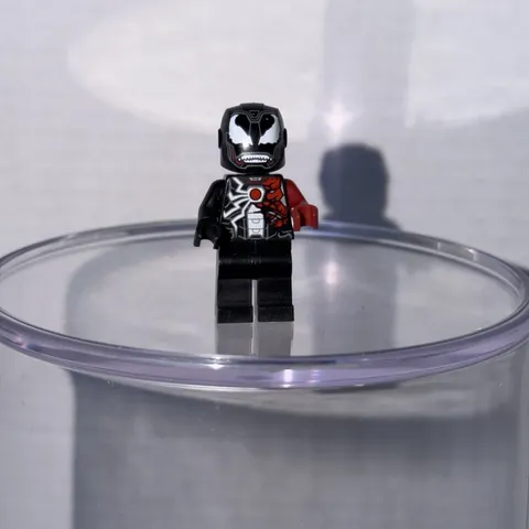 LEGO Marvel Iron Venom Sh0633 With Helmet