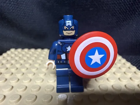 LEGO Marvel Avengers Captain America Minifigure (sh177) Ultron 76032 76041 76067