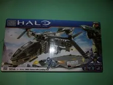 MEGA BLOKS HALO UNSC FALCON WITH LANDING PAD 96940 NEW and RARE