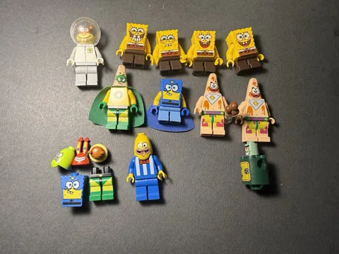 LEGO SpongeBob Minifigure Lot Includes Patrick Sandy Cheeks Plankton And More
