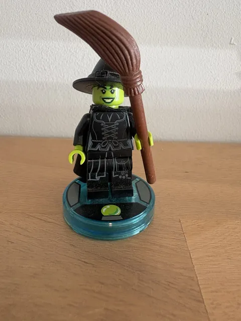 Lego Dimensions Fun Pack 71221 Wicked Witch Minifigure & Tag