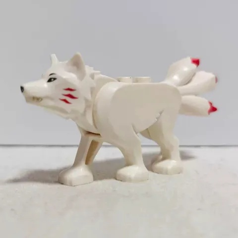 LEGO White Wolf Animal Figure with Red Markings, White/Red Plastic, 1 Piece