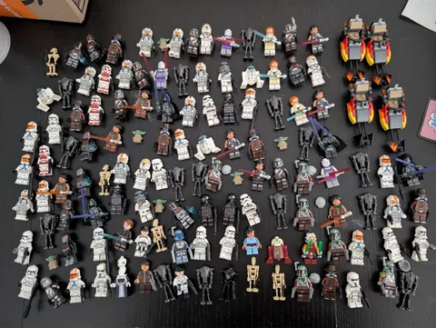 Lego Star Wars. 125 Minifigs.  Ahsoka, Obi wan, Cad Bane, Cassian and More