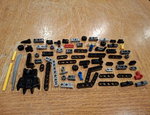 LEGO Technic Parts Bulk Lot Beams and Connectors and Gears Multicolor Plastic