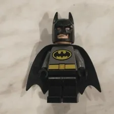 LEGO Batman Minifigure Gray Suit Black Cowl & Cape Plastic Age 5+