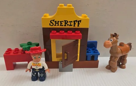 Lego Duplo Disney Toy Story 5657 Jessie’s Roundup Complete Bullseye Horse Set
