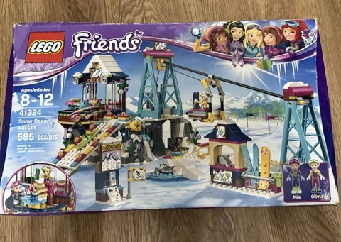 LEGO FRIENDS: Snow Resort Ski Lift (41324) Retired