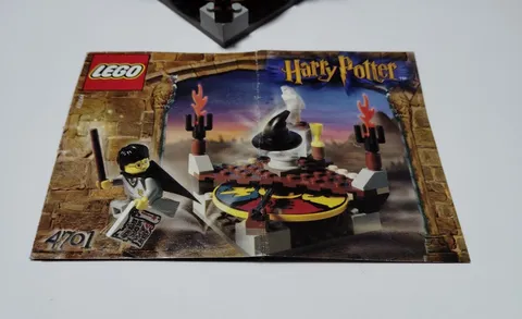 LEGO Harry Potter 4701 Hogwarts Set Missing Parts