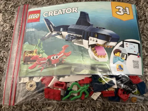 LEGO Creator 3-in-1 Deep Sea Creatures 31088