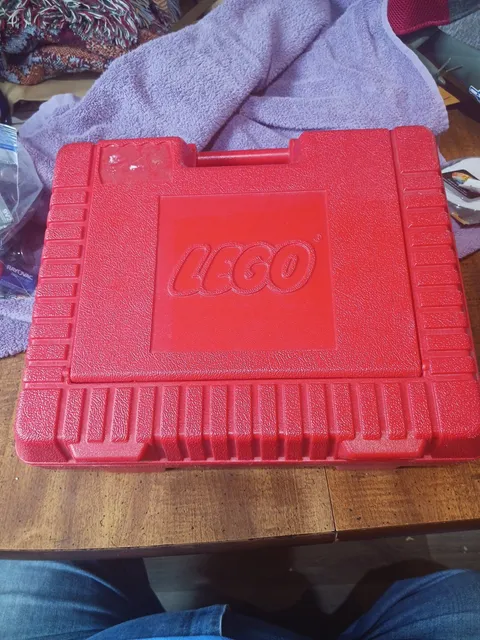 Vintage LEGO Case Red Box Carrying Suitcase Container Heavy Duty Plastic 1985 To