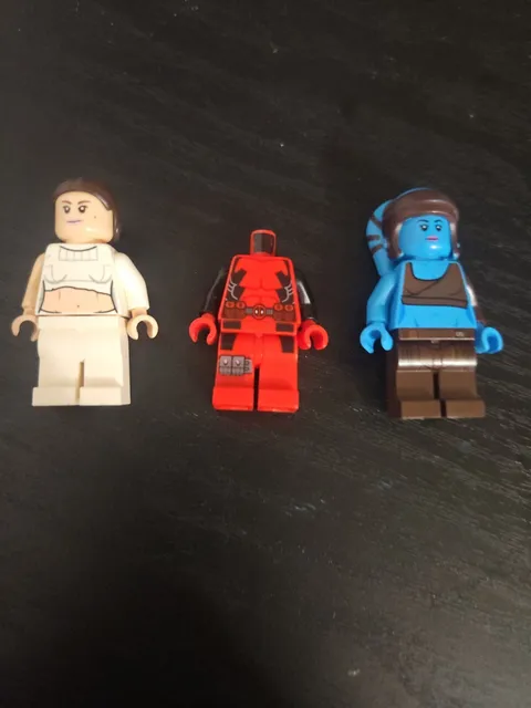 LEGO STAR WARS 75021 Padme 75182 Aayla Secura LEGO 6866 Deadpool Torso And Legs