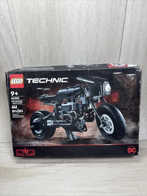 LEGO TECHNIC 42155 THE BATMAN BATCYCLE New Box Damage