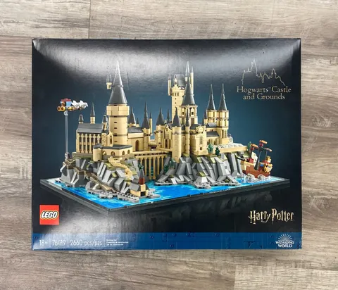 LEGO Harry Potter Hogwarts Castle and Grounds Wizarding Building Set 76419