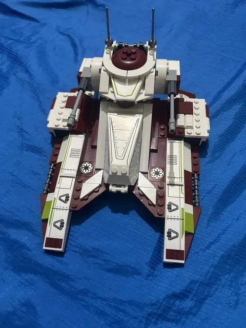 LEGO Star Wars: Republic Fighter Tank (75342) (Vehicle & Manual Only)