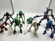 Vintage LEGO Bionicle Figure Lot of 8 Mixed Complete & Incomplete Parts...