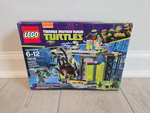 LEGO Teenage Mutant Ninja Turtles: Mutation Chamber Unleashed (79119) Box Damage