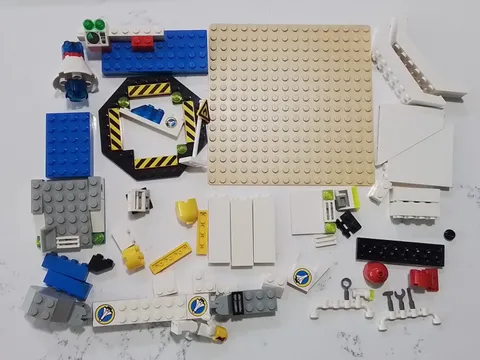 LEGO Town Space Port 6455 Space Simulation Station Incomplete