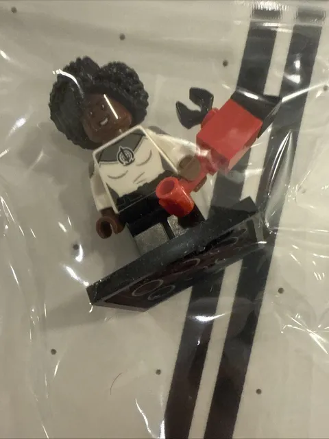 LEGO MINIFIGURES: Marvel Studios Monica Rambeau / The Photon