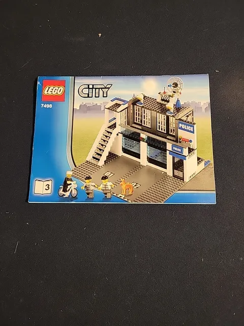 LEGO City Police Station 7498 Instruction Manual Book 3 Original Building Guide