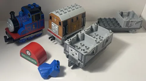 LEGO DUPLO Lot Thomas The Train Cars & Toby Troublesome Cars Plus Train Tracks