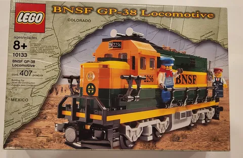 LEGO Trains 10133 Burlington Northern Santa Fe BNSF Locomotive New In Box Sealed