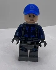 LEGO Minifigure ACU Trooper Ball Cap Medium Nougat Head  Jurassic World