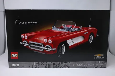 LEGO ICONS Corvette 10321 – Brand New Sealed – 1210 pcs – Classic Chevy Model 