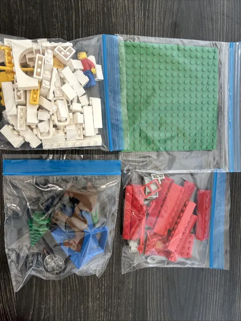 LEGO Town: Derby Trotter (6355) Missing 4 Pieces No Instructions Or Box
