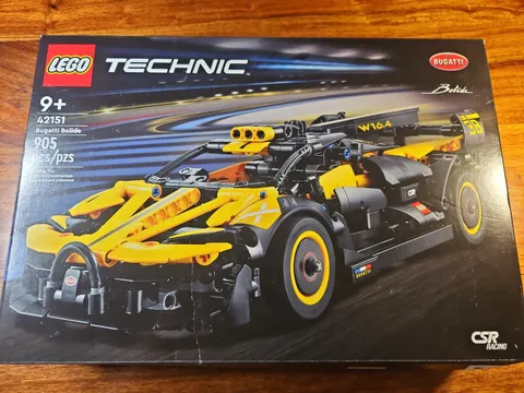 LEGO TECHNIC: Bugatti Bolide (42151). Sealed Damaged Box. New