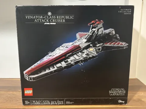 LEGO Star Wars UCS Venator-Class Republic Atk Cruiser 75367 COMPLETE w Box