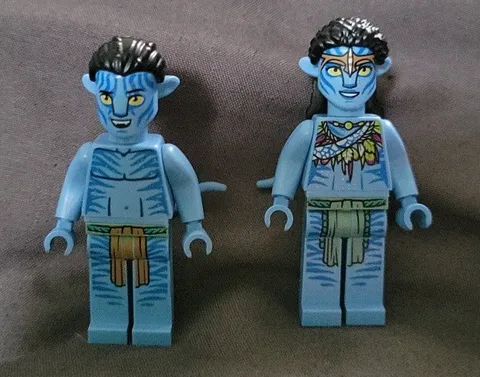 Lego Avatars Jake & Neytiri minifigure 75572 blue