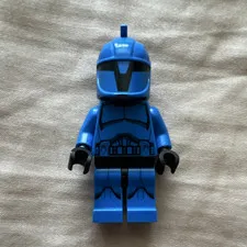 LEGO Blue Armored Plastic Minifigure w/ Helmet and Black Hands